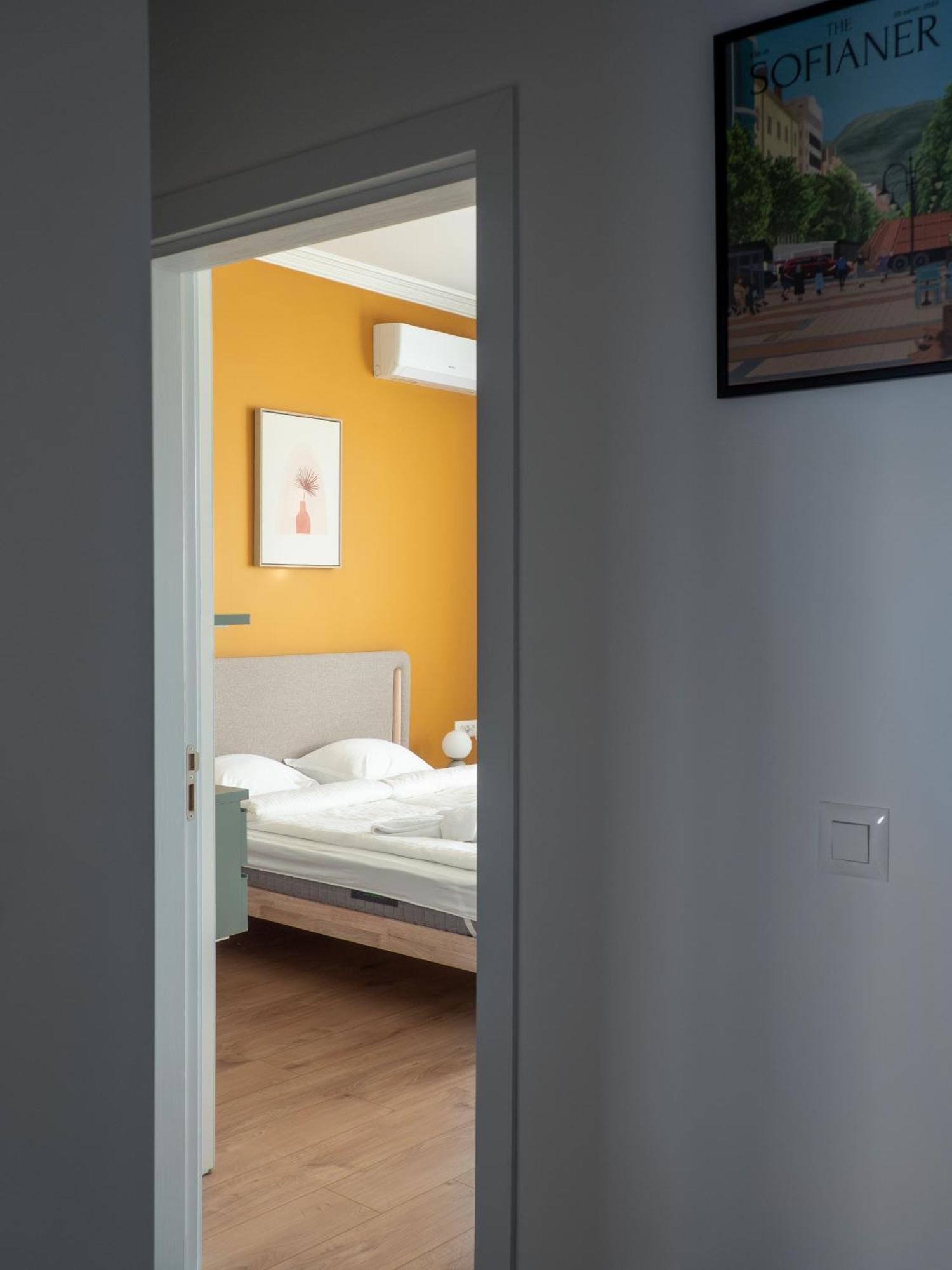 Central Apartment Parking Two Bedrooms Sky Terrace Sófia Exterior foto